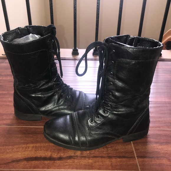 American Eagle Outfitters Black Combat Boots - Picture 2 of 6